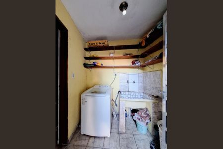 Casa à venda com 91m², 3 quartos e 2 vagasÁrea de Serviço