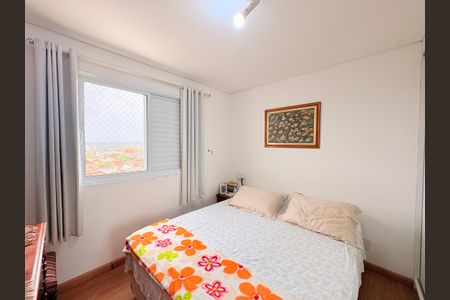 Apartamento à venda com 119m², 3 quartos e 2 vagasSuíte 2