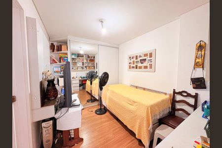 Apartamento à venda com 119m², 3 quartos e 2 vagasSuíte 3