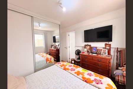 Apartamento à venda com 119m², 3 quartos e 2 vagasSuíte 2