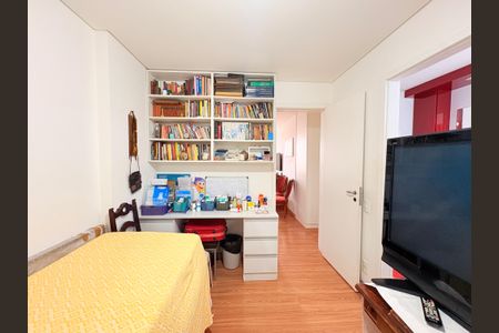 Apartamento à venda com 119m², 3 quartos e 2 vagasSuíte 1