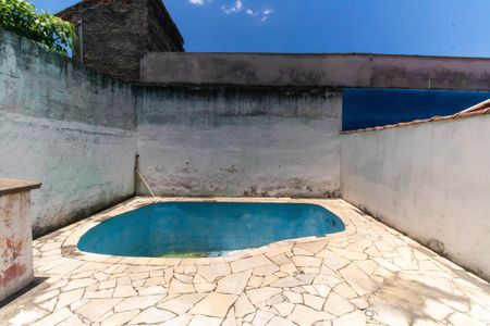 Casa à venda com 120m², 3 quartos e 1 vagaÁrea externa