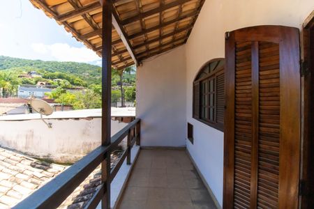 Casa à venda com 120m², 3 quartos e 1 vaga Casa à venda com 120m², 3 quartos e 1 vagaVaranda do Quarto 1