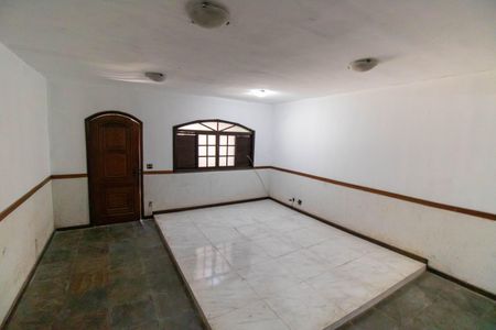 Casa à venda com 120m², 3 quartos e 1 vagaSala