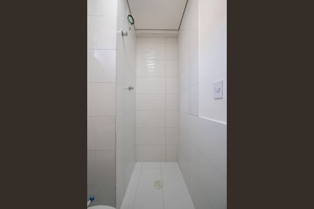 Banheiro de kitnet/studio para alugar com 1 quarto, 22m² em Jabaquara, São Paulo