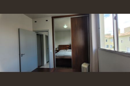 Casa à venda com 90m², 2 quartos e 2 vagas Casa à venda com 90m², 2 quartos e 2 vagassuite