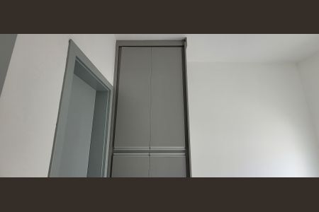 Casa à venda com 90m², 2 quartos e 2 vagas Casa à venda com 90m², 2 quartos e 2 vagasarmário corredor