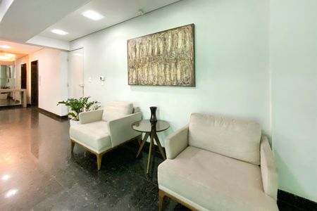 Apartamento à venda com 146m², 3 quartos e 2 vagas Apartamento à venda com 146m², 3 quartos e 2 vagasÁrea comum - Hall