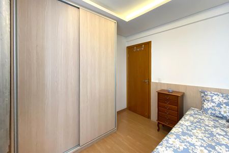 Apartamento à venda com 146m², 3 quartos e 2 vagas Apartamento à venda com 146m², 3 quartos e 2 vagasQuarto 2