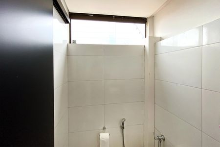 Apartamento à venda com 146m², 3 quartos e 2 vagas Apartamento à venda com 146m², 3 quartos e 2 vagasLavabo externo