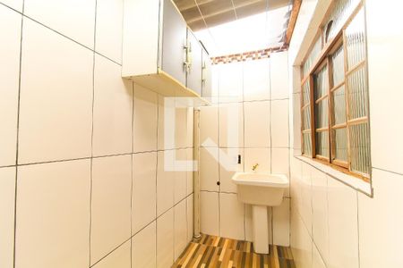 Casa à venda com 2 quartos, 64m² em Vila Campanela, São Paulo