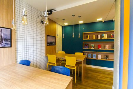 Apartamento para alugar com 40m², 2 quartos e sem vagaCoworking