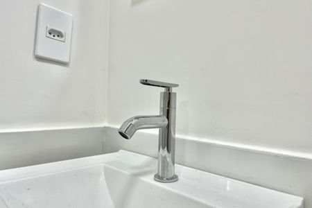 Banheiro de kitnet/studio para alugar com 1 quarto, 22m² em Jabaquara, São Paulo