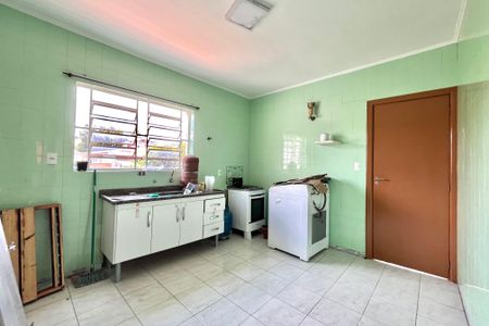 Casa à venda com 300m², 5 quartos e 2 vagasCozinha 2