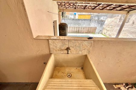 Casa à venda com 300m², 5 quartos e 2 vagasÁrea de Serviço