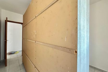 Casa à venda com 300m², 5 quartos e 2 vagasQuarto 4