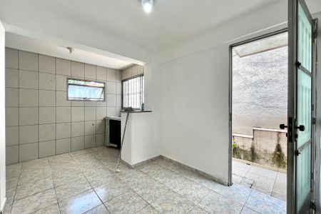 Casa à venda com 300m², 5 quartos e 2 vagasCozinha 1