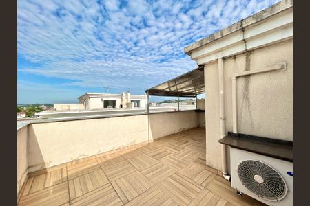 Apartamento à venda com 97m², 2 quartos e 1 vagaVaranda