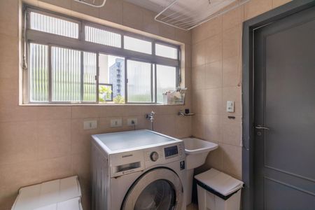 Apartamento à venda com 63m², 2 quartos e 1 vagaÁrea de Serviço