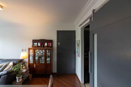 Sala de apartamento à venda com 2 quartos, 63m² em Vila Olímpia, São Paulo