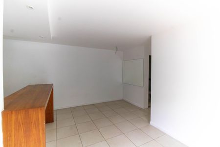 Apartamento à venda com 80m², 2 quartos e 1 vagaSala
