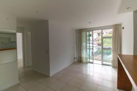 Sala de apartamento à venda com 2 quartos, 80m² em São Francisco, Niterói
