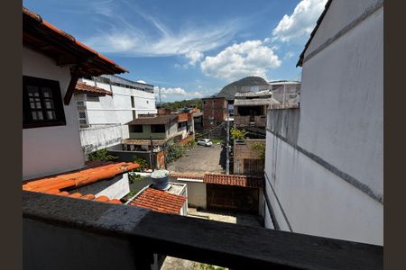 Casa de condomínio para alugar com 144m², 4 quartos e 1 vagaTerraço