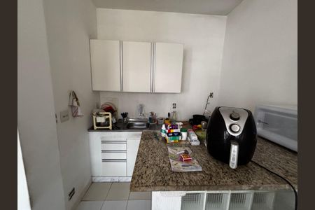 Casa de condomínio para alugar com 144m², 4 quartos e 1 vagaCozinha 2