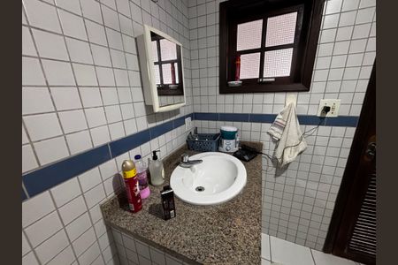 Casa de condomínio para alugar com 144m², 4 quartos e 1 vagaBanheiro do Quarto 4