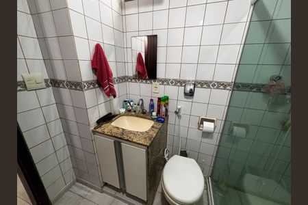 Casa de condomínio para alugar com 144m², 4 quartos e 1 vagaBanheiro 2