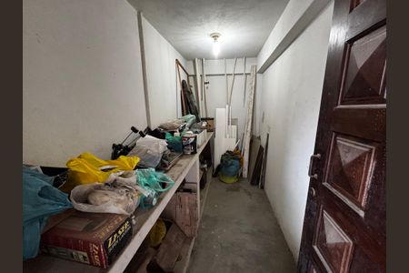 Casa de condomínio para alugar com 144m², 4 quartos e 1 vagaQuarto serviço 