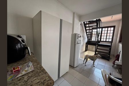 Casa de condomínio para alugar com 144m², 4 quartos e 1 vagaCozinha 2