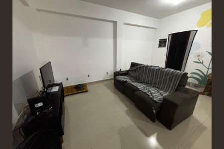 Sala de casa de condomínio para alugar com 4 quartos, 144m² em Recreio dos Bandeirantes, Rio de Janeiro