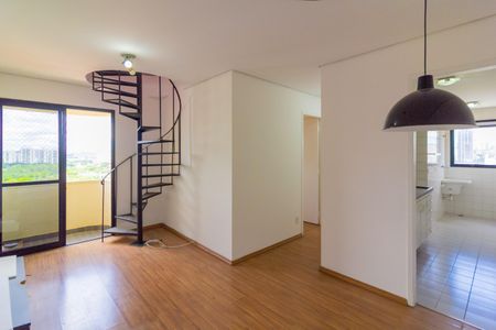Sala de apartamento à venda com 2 quartos, 80m² em Chácara Santo Antônio, São Paulo