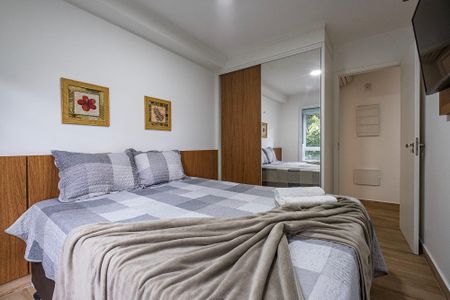 Quarto  de apartamento à venda com 1 quarto, 44m² em Pinheiros, São Paulo