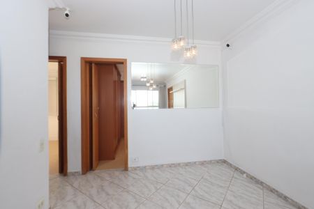 Sala de apartamento para alugar com 2 quartos, 58m² em Vila Diva (zona Leste), São Paulo