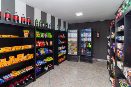 Apartamento para alugar com 58m², 2 quartos e 1 vagaMini mercado