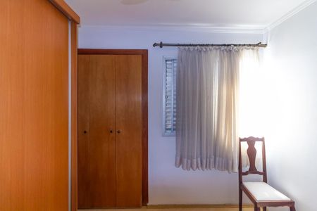 Quarto 1 de apartamento para alugar com 2 quartos, 58m² em Vila Diva (Zona Leste), São Paulo