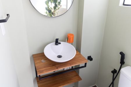 Apartamento à venda com 66m², 2 quartos e 1 vagaBanheiro da Suíte 