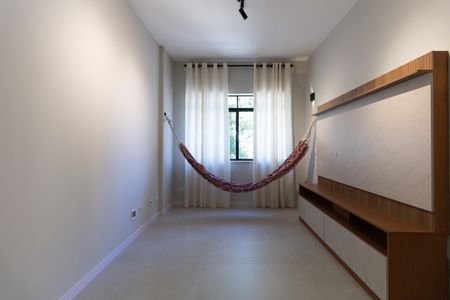 Sala de apartamento à venda com 2 quartos, 66m² em Aclimação, São Paulo