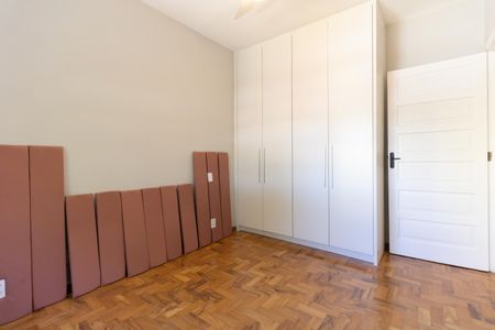 Apartamento à venda com 66m², 2 quartos e 1 vagaQuarto 2