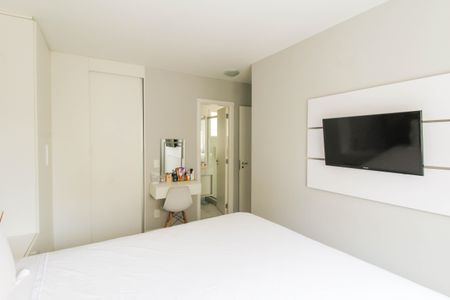 Apartamento à venda com 90m², 3 quartos e 1 vagaSuíte