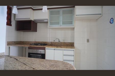 Apartamento para alugar com 45m², 1 quarto e 1 vagaCozinha - Armários