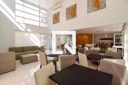 Apartamento à venda com 130m², 3 quartos e 3 vagasÁrea comum - Salão de festas