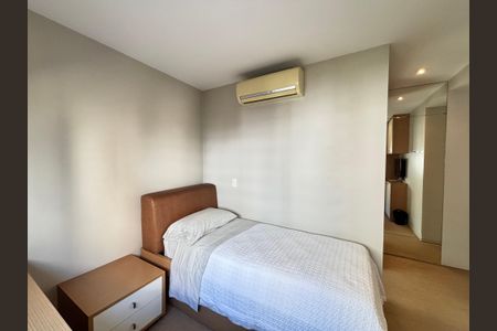 Apartamento à venda com 130m², 3 quartos e 3 vagasSuíte 2