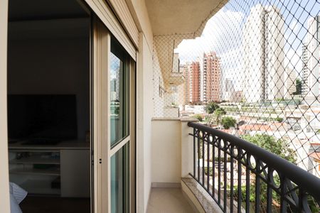 Apartamento à venda com 178m², 4 quartos e 4 vagasVaranda da Suíte 2
