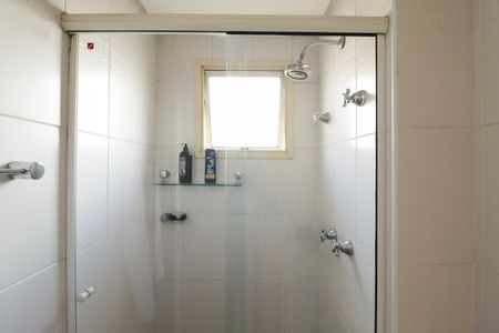 Apartamento à venda com 178m², 4 quartos e 4 vagasBanheiro da Suíte 1