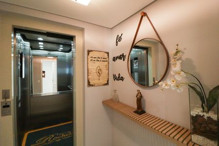 Apartamento à venda com 178m², 4 quartos e 4 vagasElevador