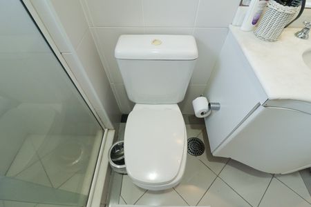 Apartamento à venda com 178m², 4 quartos e 4 vagasBanheiro Social