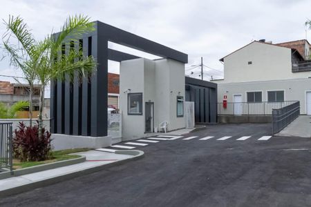 Apartamento para alugar com 45m², 2 quartos e 1 vagaFachada e portaria